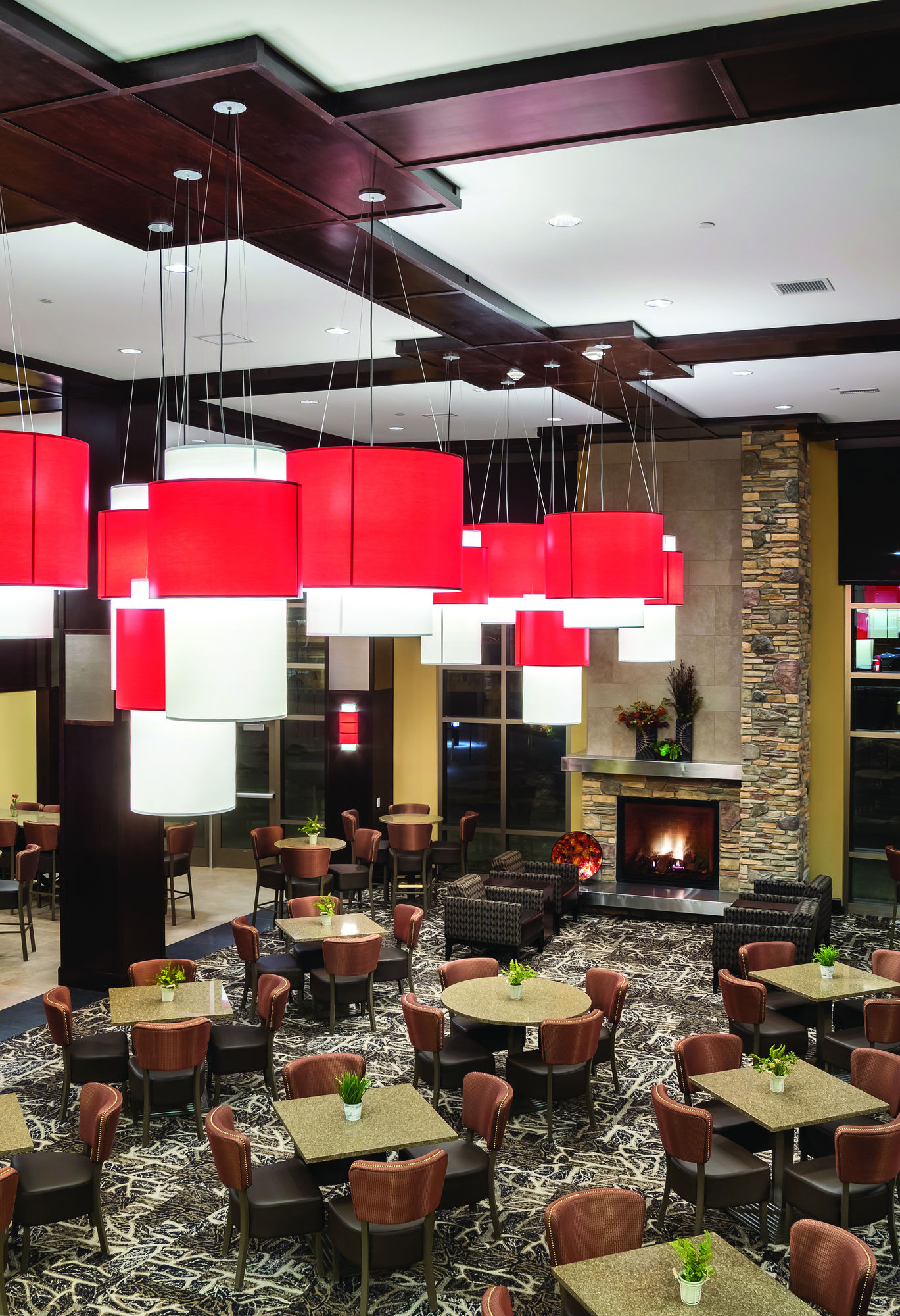 Фото ClubHouse Hotel & Suites - Fargo