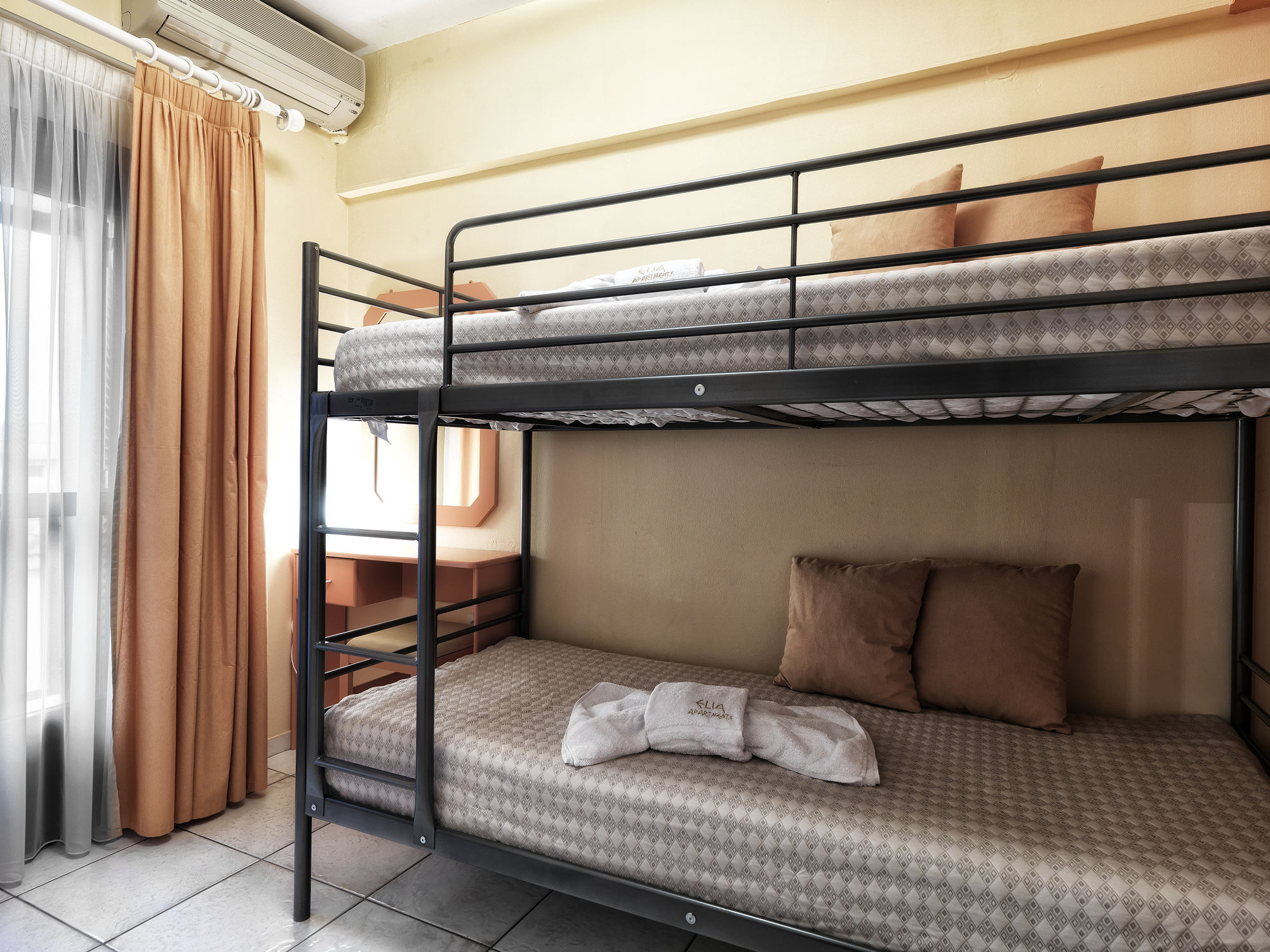 Фото Elia Apartments