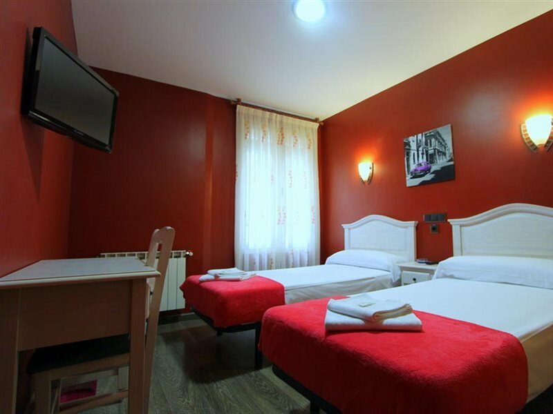 Фото Hostal Regio