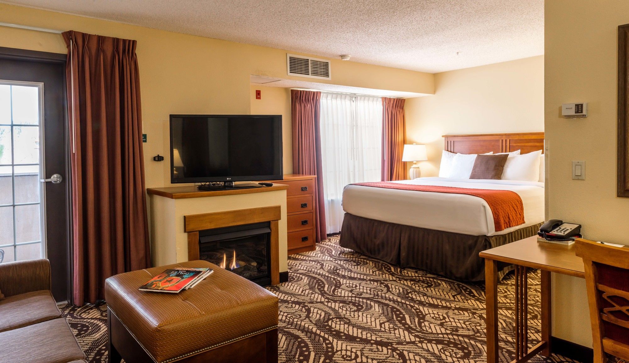 Фото Mcm Elegante Lodge & Suites Ruidoso