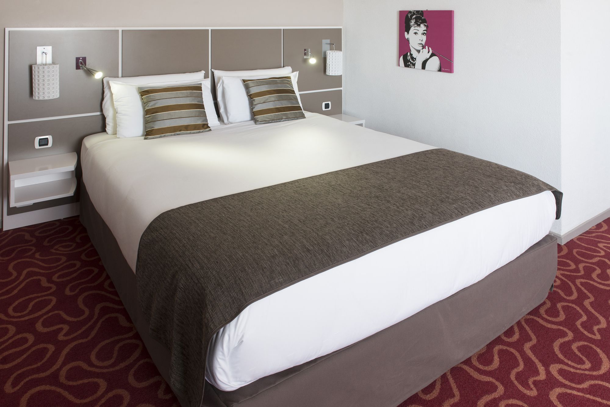 Фото Отель Mercure Hyeres Centre