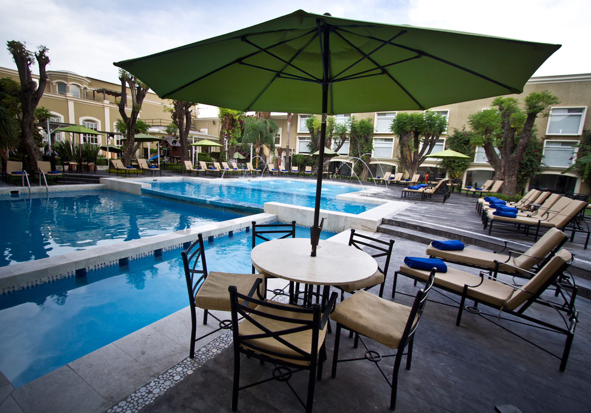 Фото Plaza Camelinas Hotel