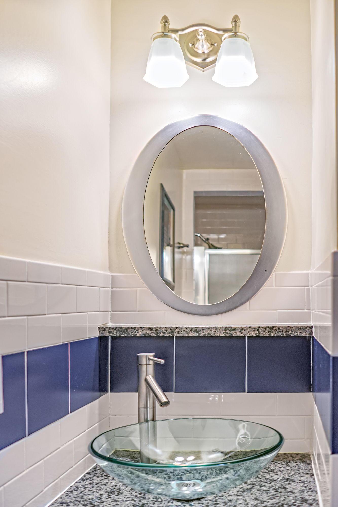 Фото Chelsea Pines Inn