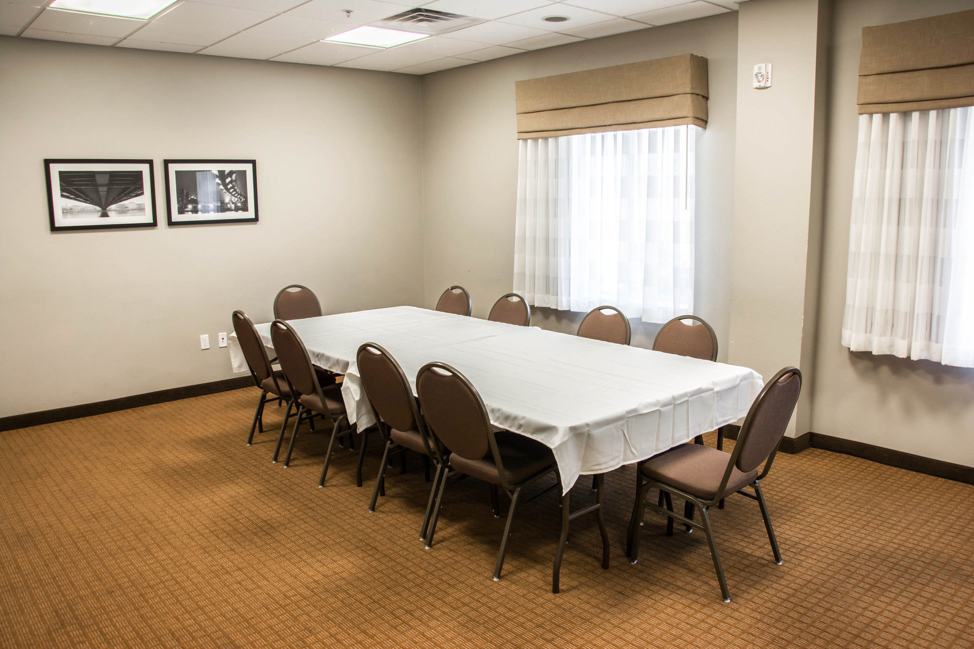 Фото Sleep Inn & Suites Medical Center