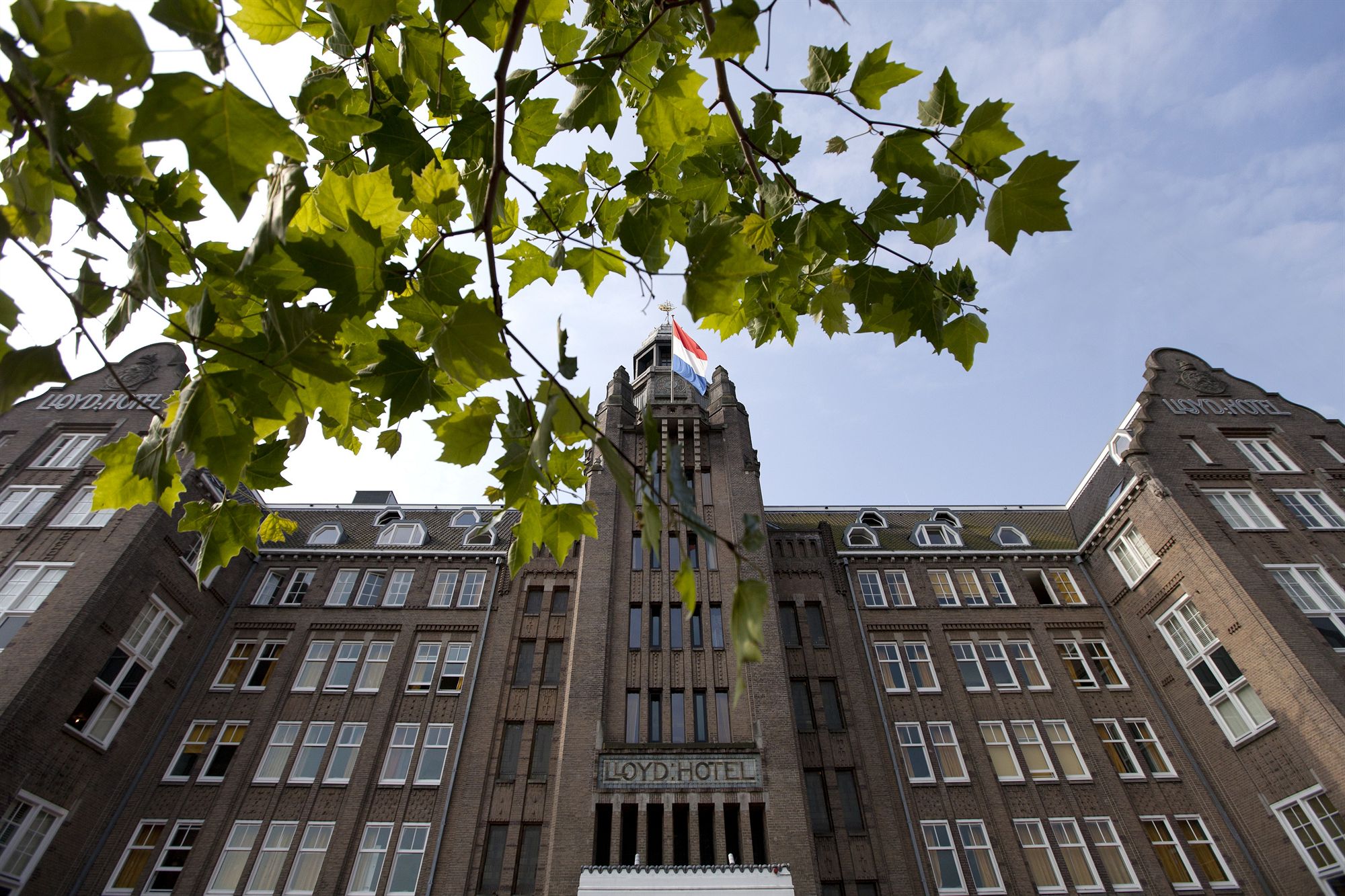 Фото Lloyd Hotel