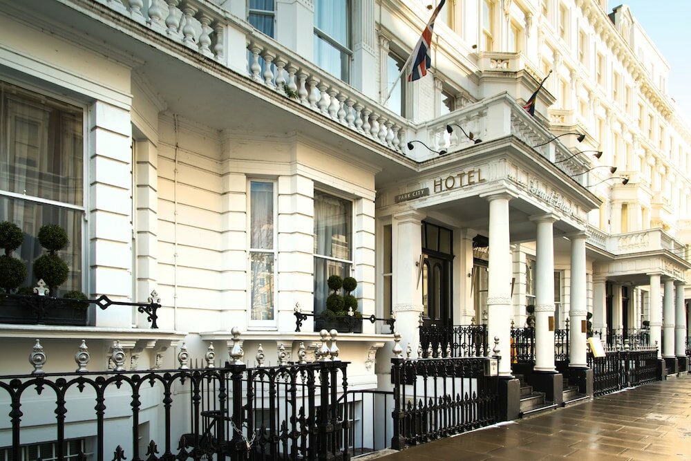 Фото Park City Grand Plaza Kensington