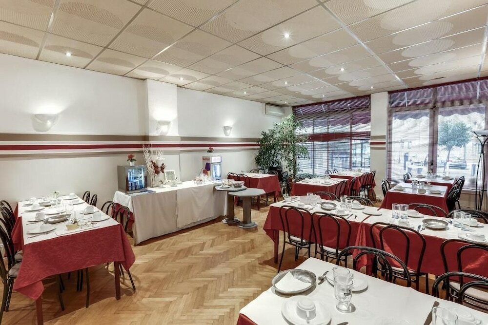 Фото Casa Moho - Juan-Les-Pins