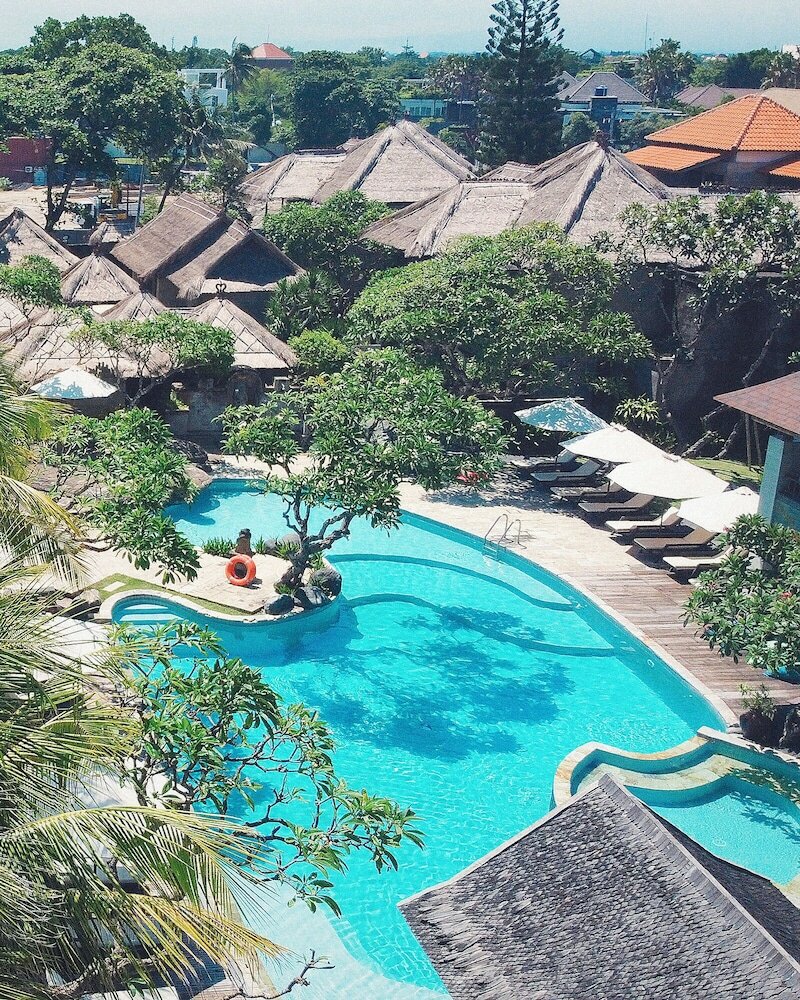 Фото Grand Balisani Suites