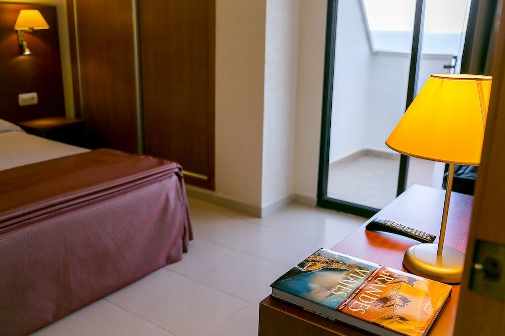 Фото Hotel Playas de Torrevieja