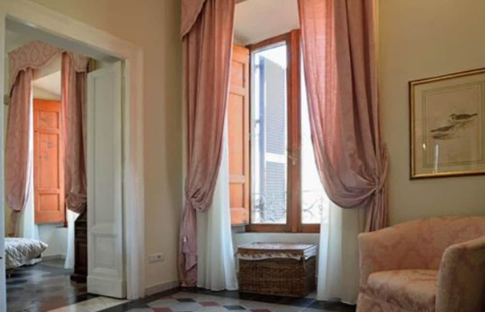 Фото Hotel Le Clarisse al Pantheon