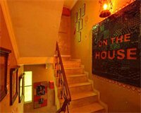 Фото On The House