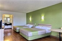 Фото Motel 6 Austin, Tx - Central Downtown Ut