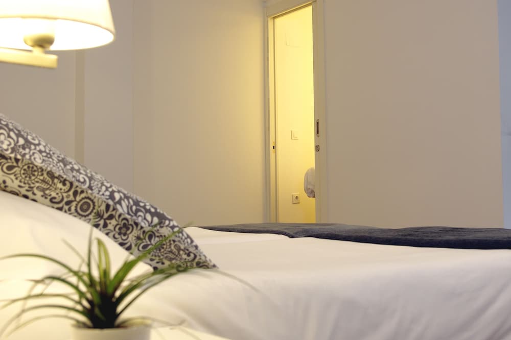 Фото 08028 Apartments