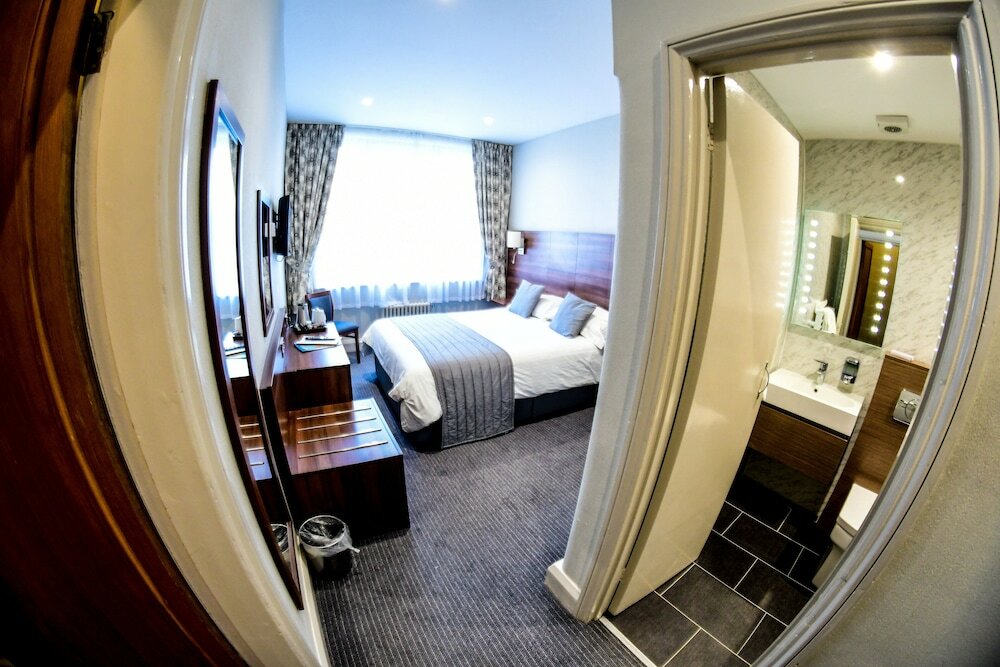 Фото The Trouville Hotel