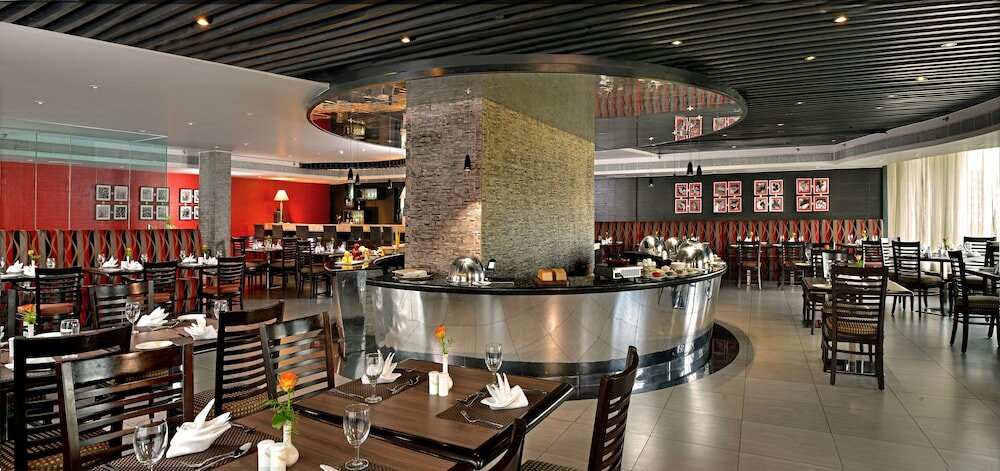 Фото Savoy Suites Manesar