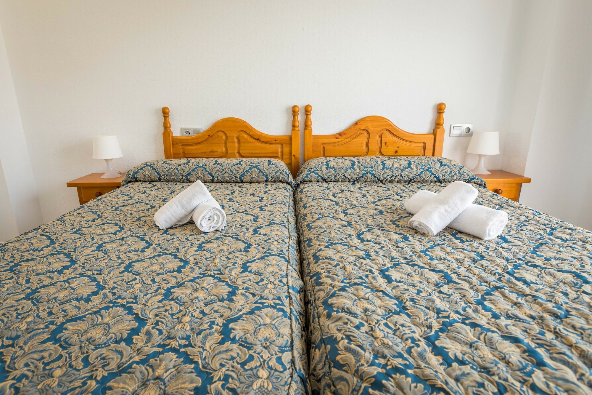 Фото Apartamentos Turísticos Las Rosas de Capistrano