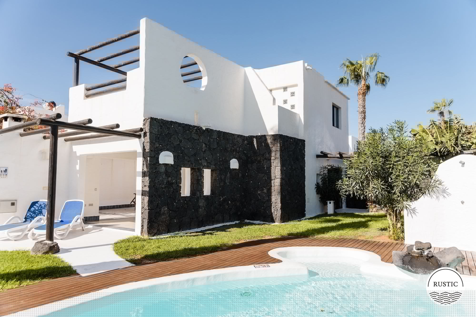 Фото Kamezí Boutique Villas
