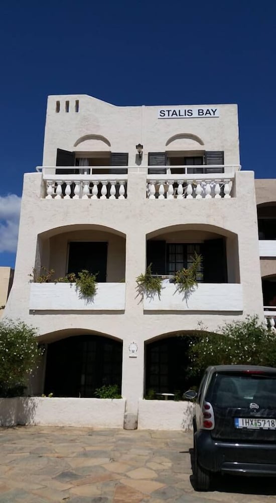 Фото Stalis Bay Apartments