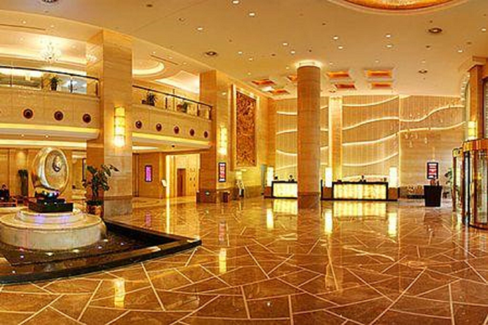 Фото Wuxi Jin Jiang Grand Hotel