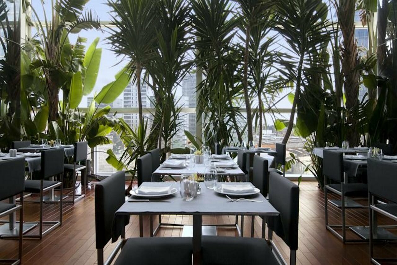 Фото Renaissance Barcelona Fira Hotel
