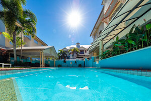 Гостиница Cairns Queens Court