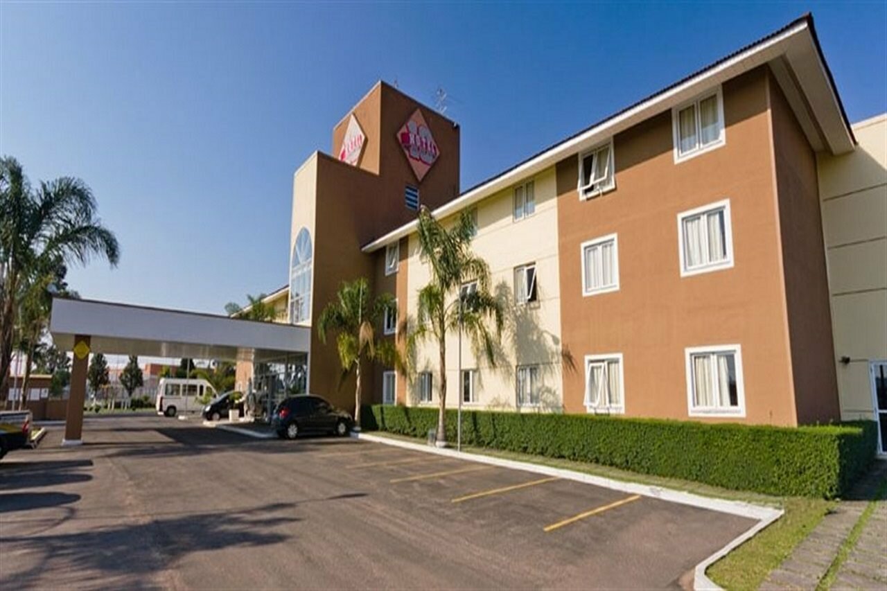 Фото Hotel 10 Curitiba