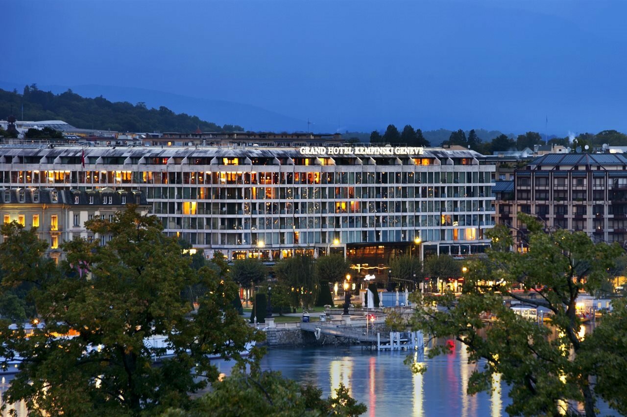 Фото Fairmont Grand Hotel Geneva