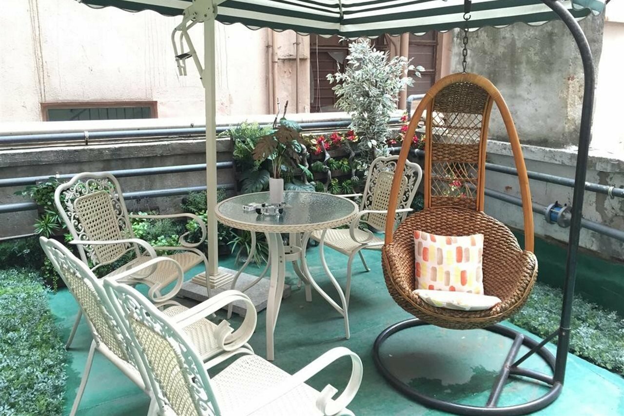 Фото California Hotel