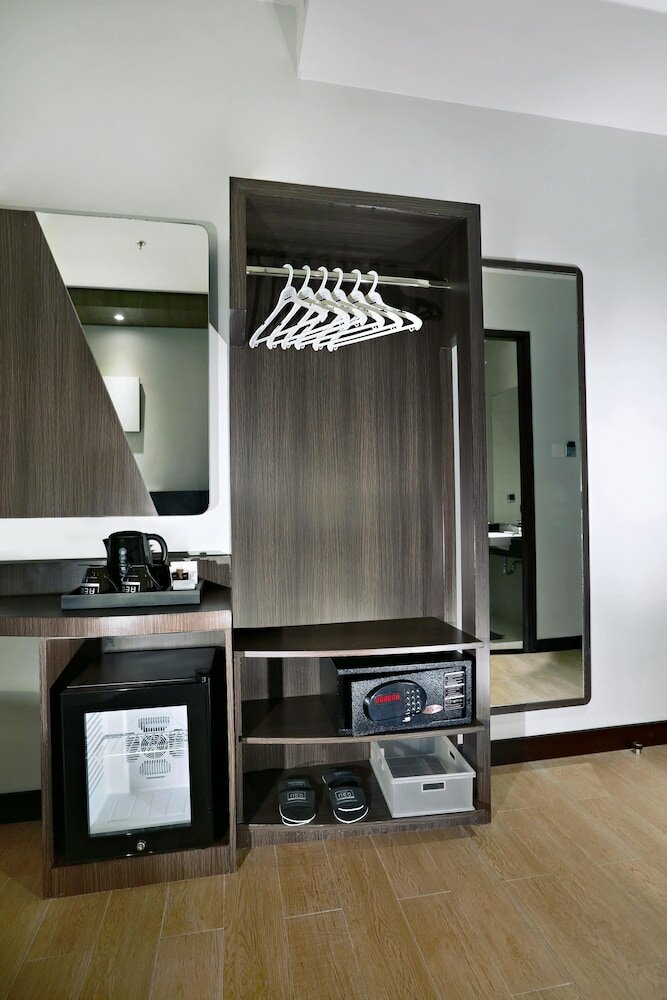 Фото Отель Neo Dipatiukur