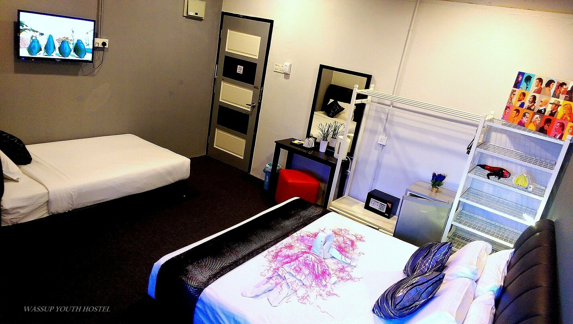 Фото Wassup Youth Hostel