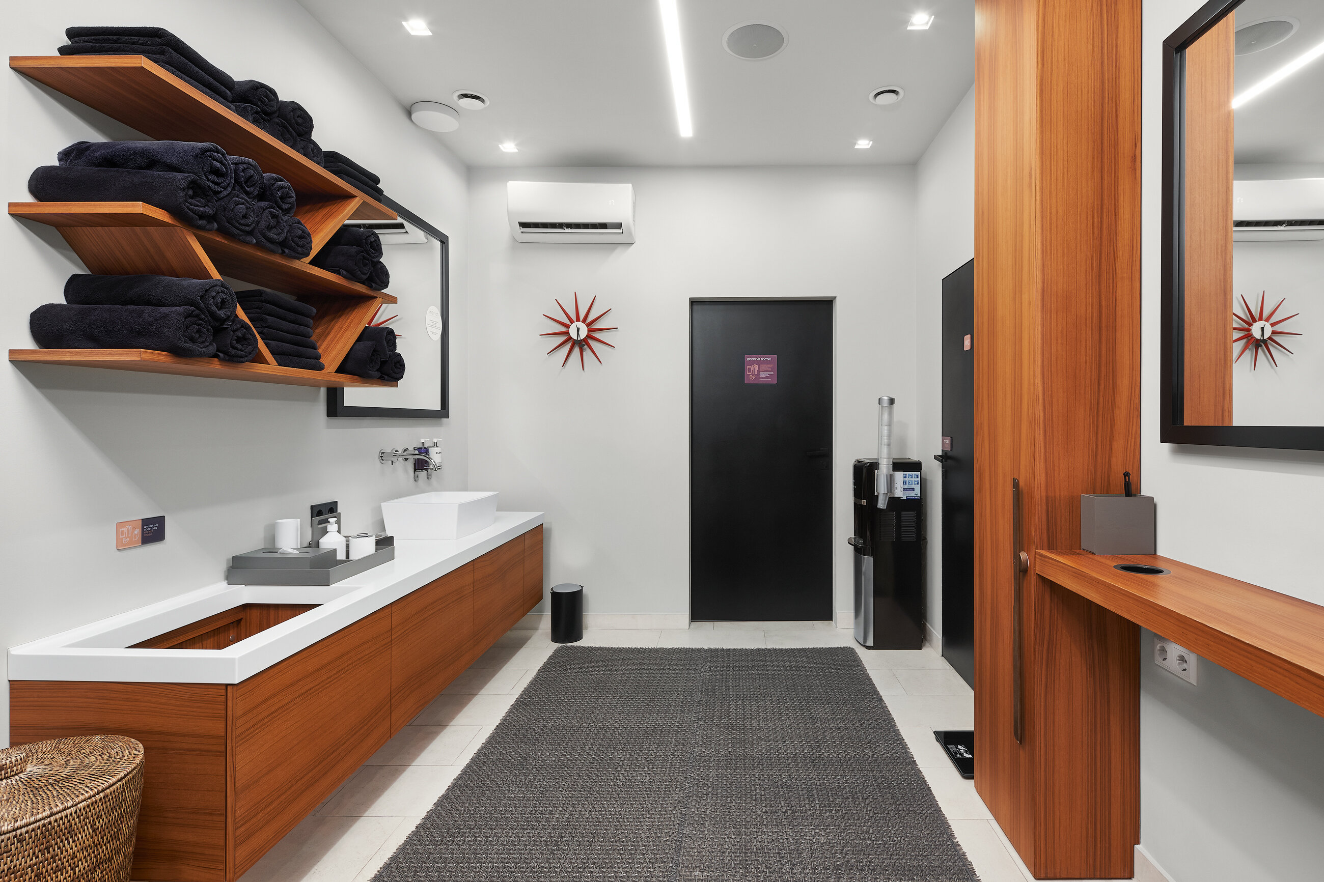 Фото Crystal House Suite Hotel&SPA