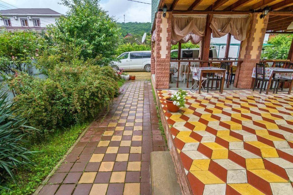 Фото отеля 2