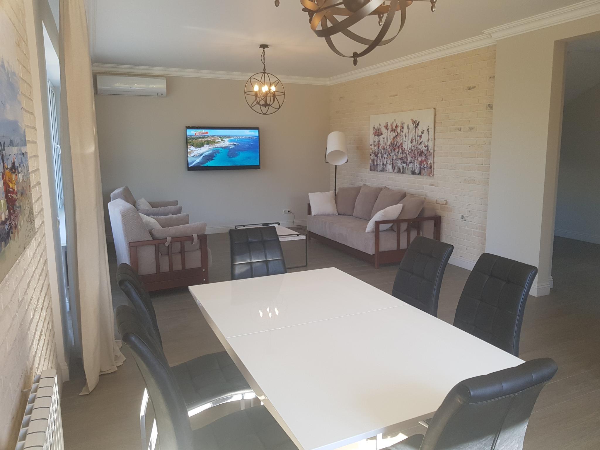 Фото Гостевой дом на Вишневой 11