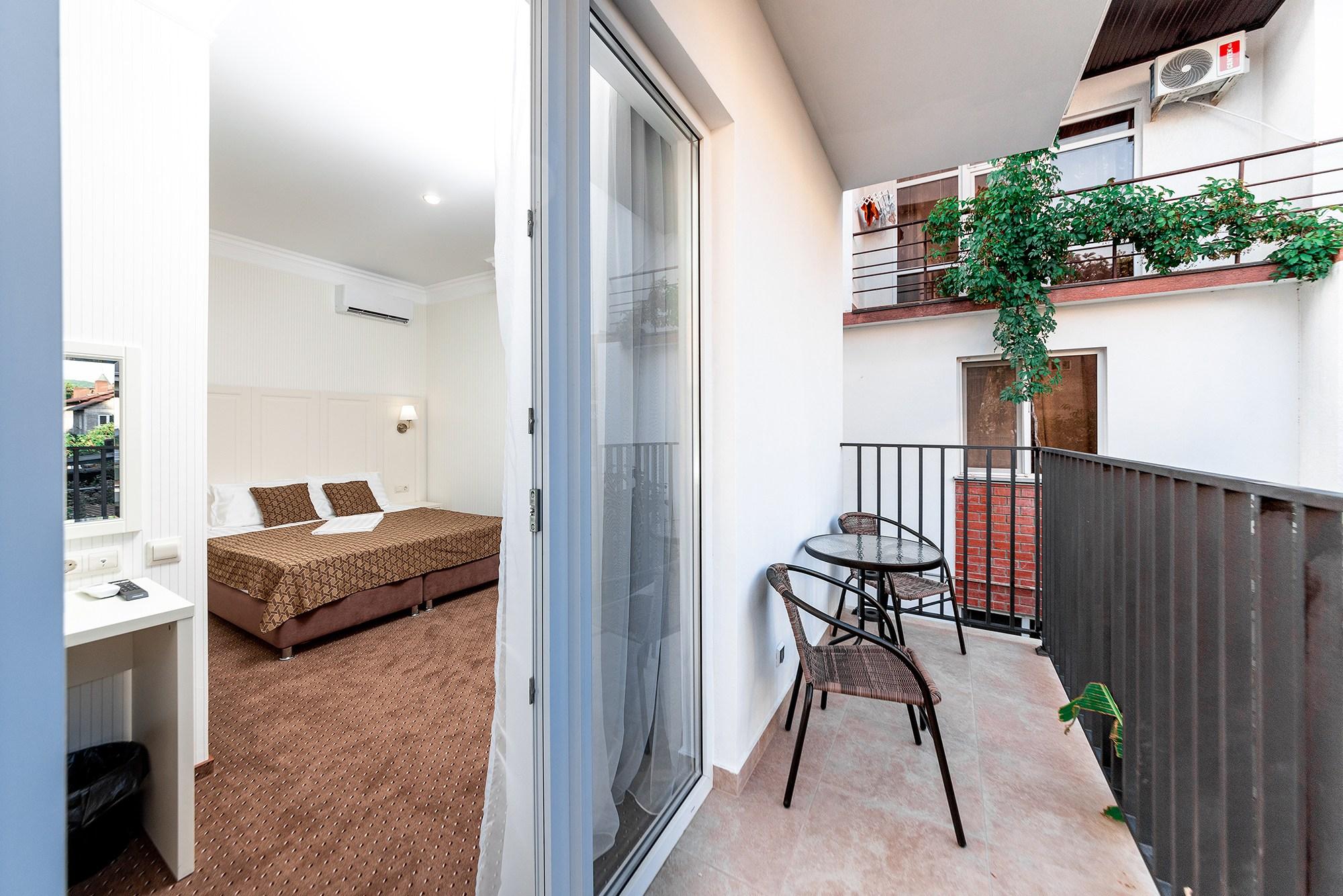 Фото Adriatic Hotel