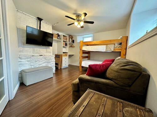 Апартаменты Hiltz House Suite Near Halifax Ferry в Галифаксе