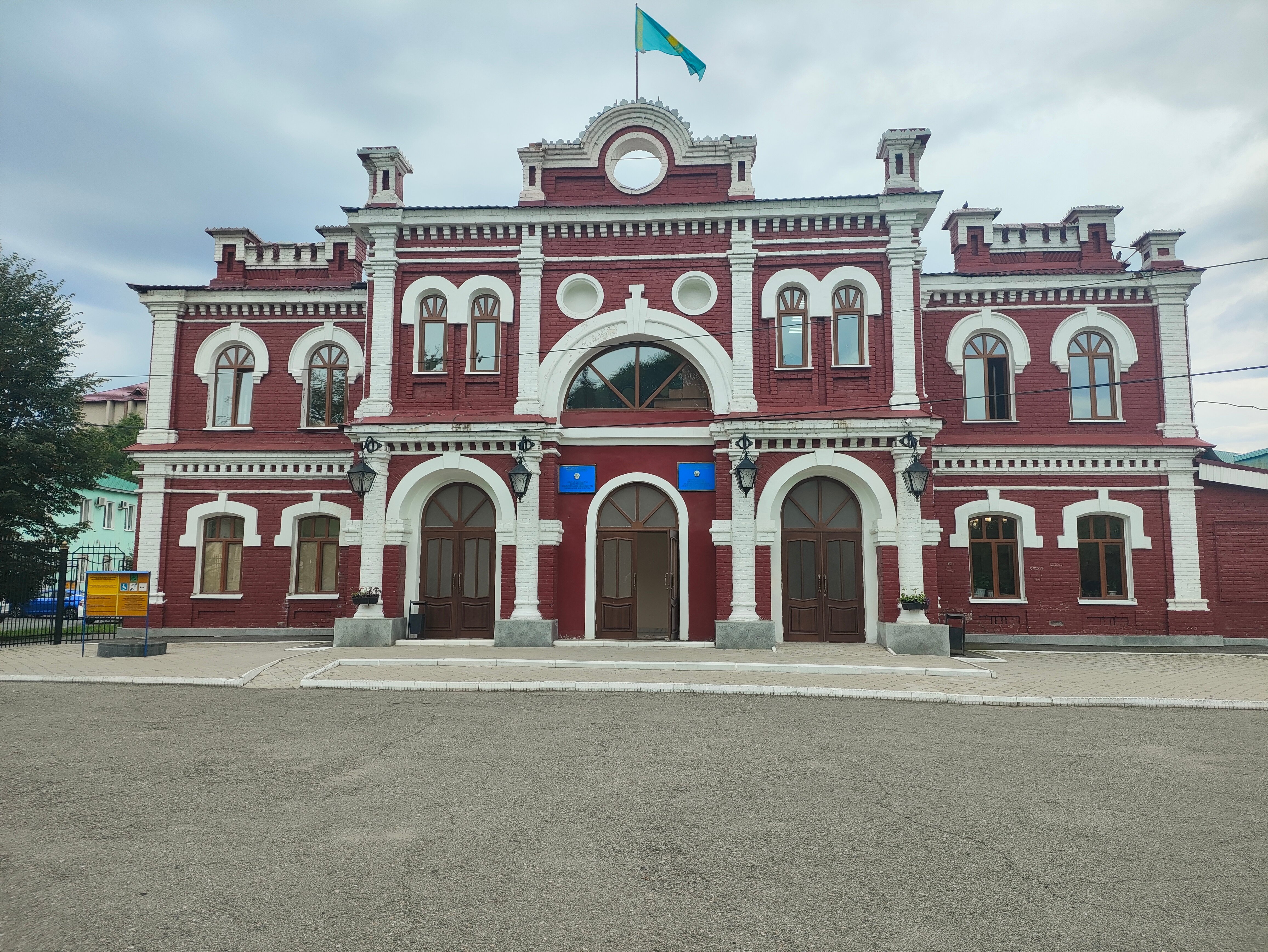 Түрмедегі колониядағы жасырын камера секс