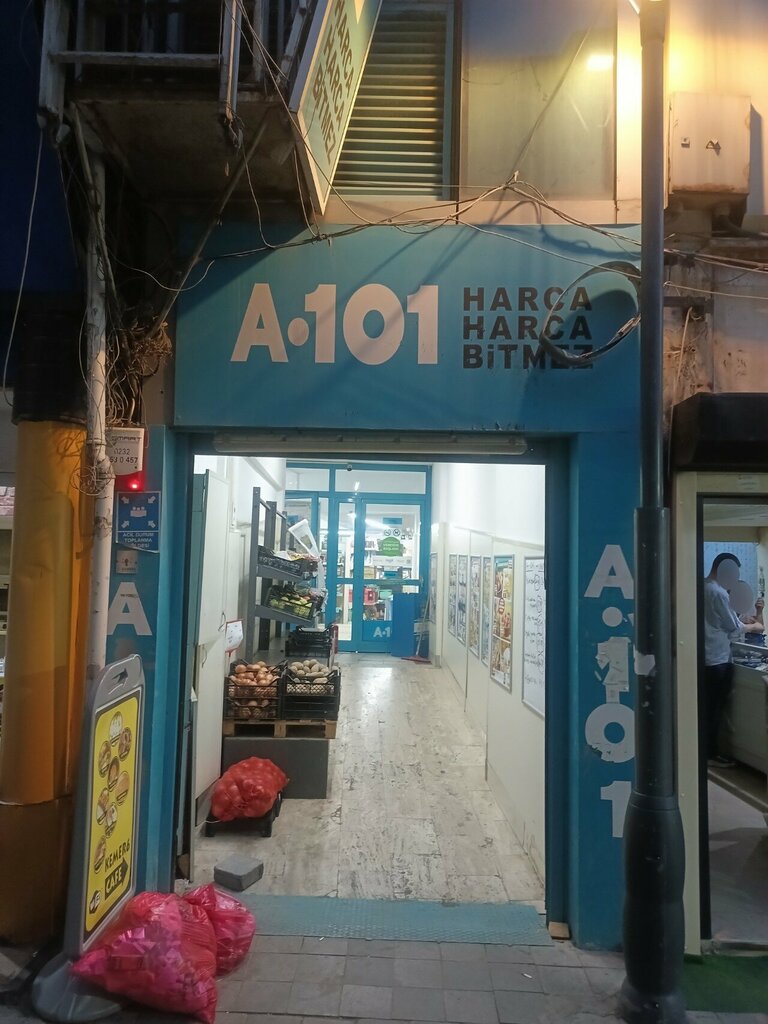 Supermarket A101, Izmir, photo