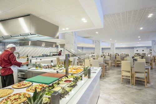 Гостиница Hotel Best Cambrils в Камбрильсе