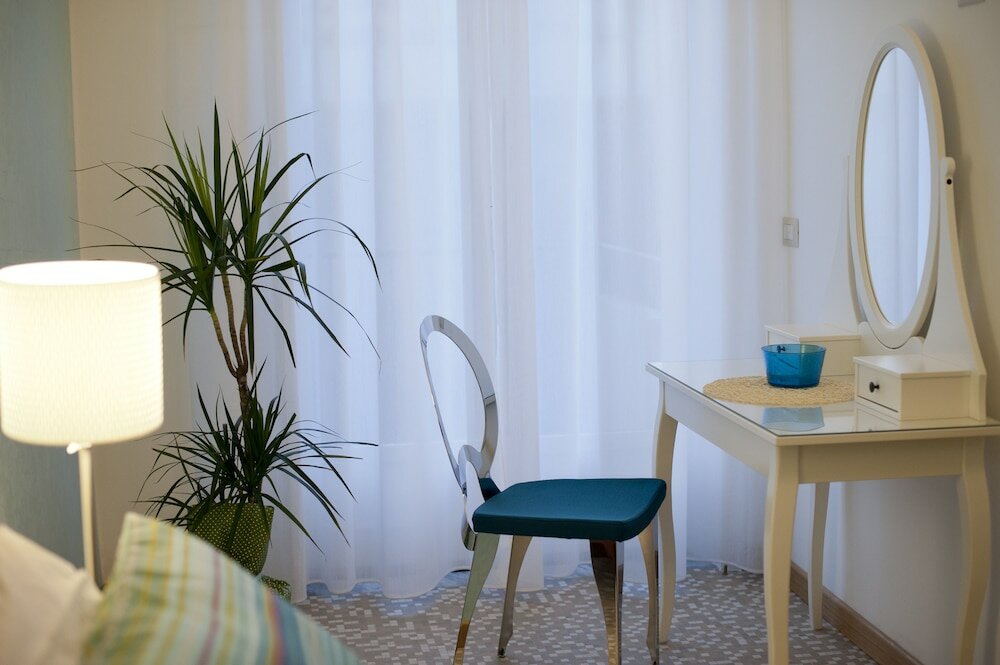 Фото Garibaldi R&b