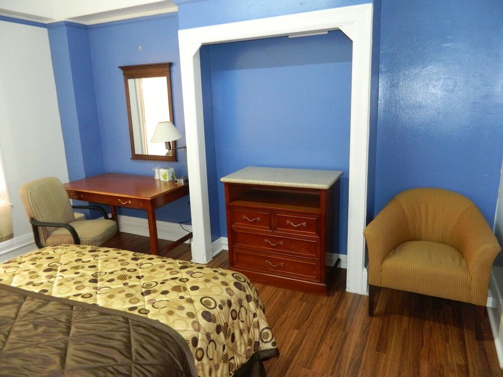 Фото Admiral Hotel