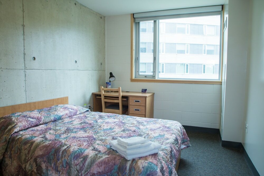 Фото Humber College Lakeshore Campus Residence