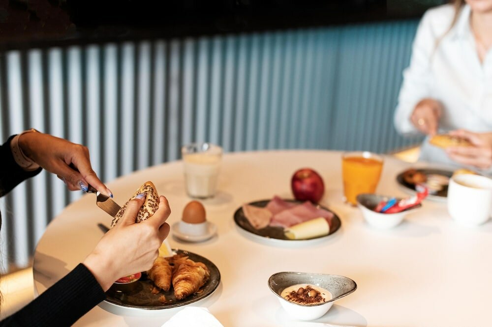 Фото B&b Hotel Oftringen