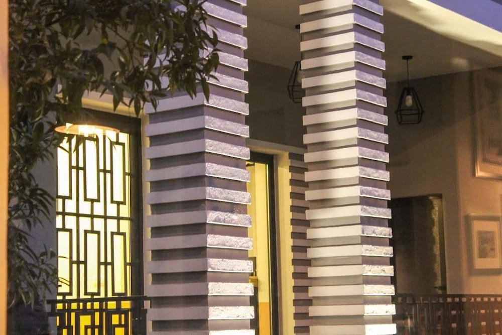 Фото Hotel Antigone