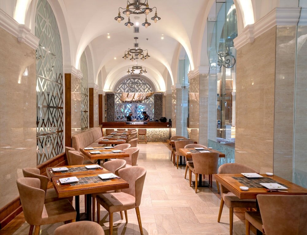 Фото The Radh Hotel