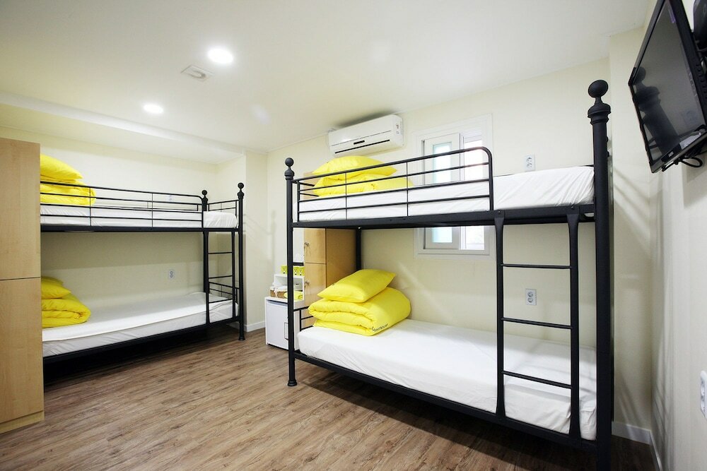 Фото 24 Guesthouse Myeongdong Avenue