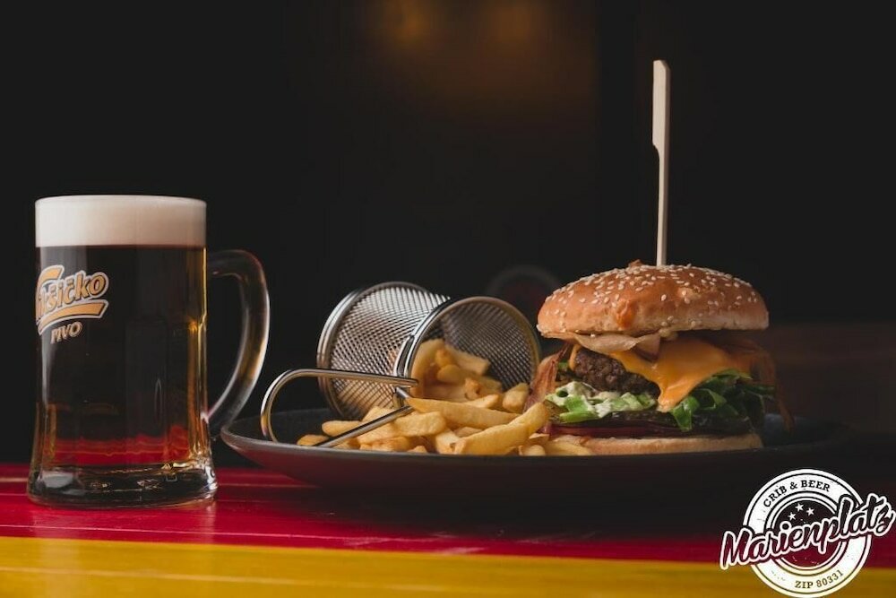 Фото Hotel Marienplatz