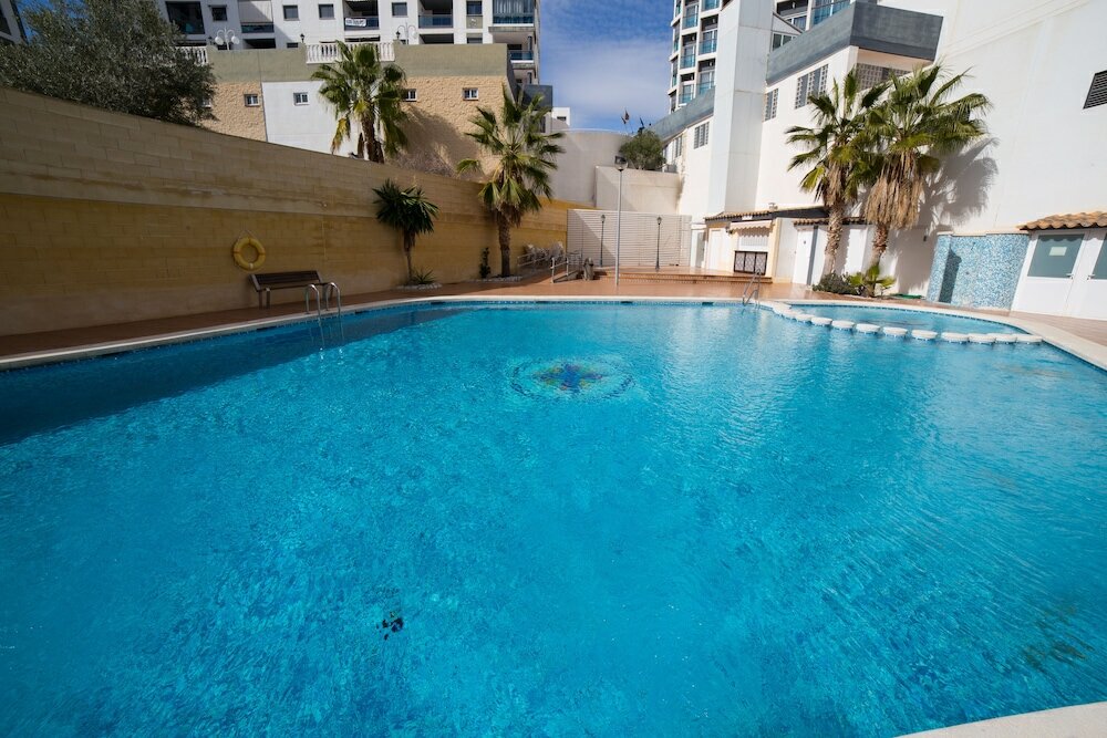 Фото Hotel La Familia Gallo Rojo