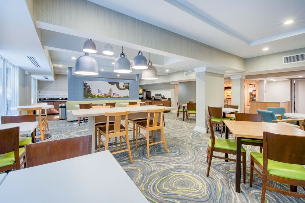 Фото Fairfield Inn by Marriott Raleigh Crabtree