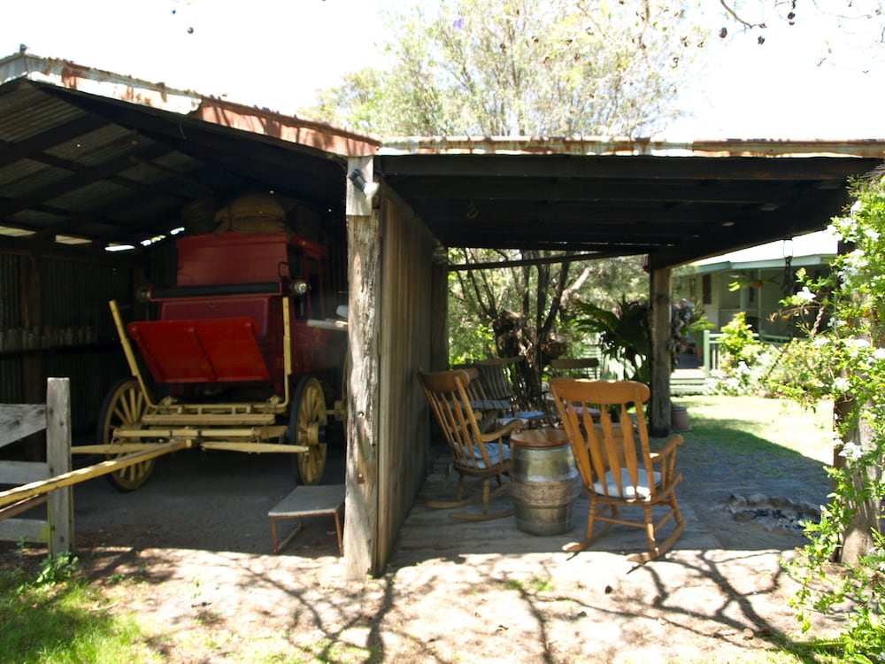 Фото Amamoor Lodge