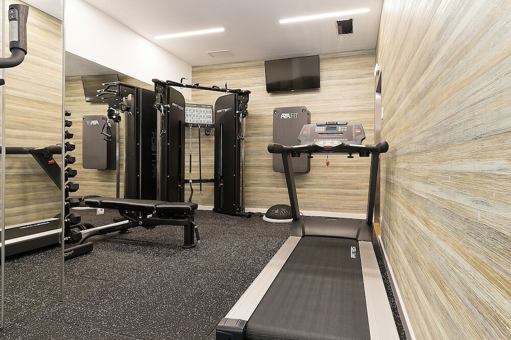 Фото The Leaf Boutique Hotel